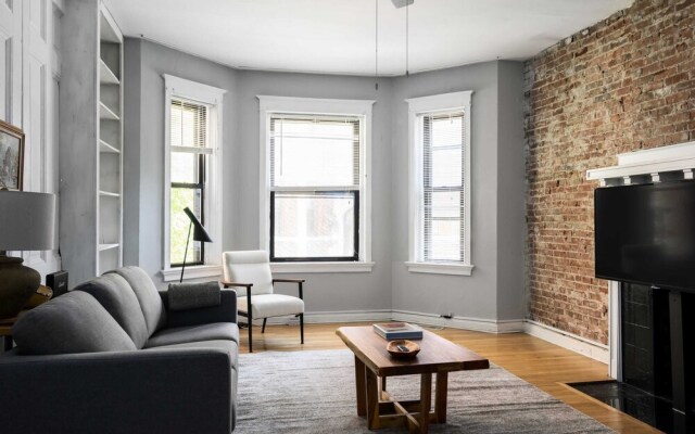 Spacious CWE Apts near BJC by Zencity