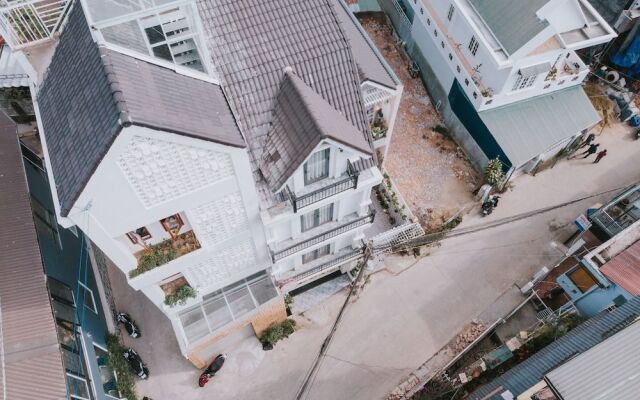 Nguyen Dang Hotel