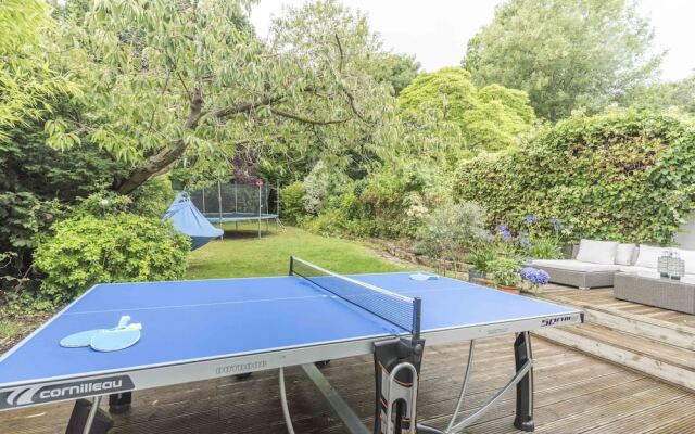 Fashionable Family home in Southfields