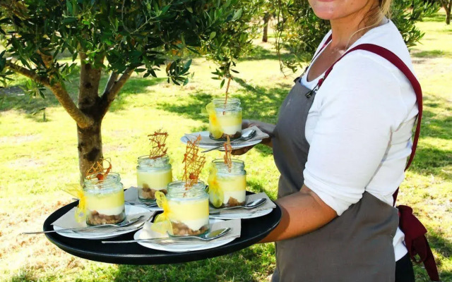 Olio Bello Lakeside Glamping