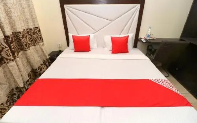 Sood Stays By OYO Rooms
