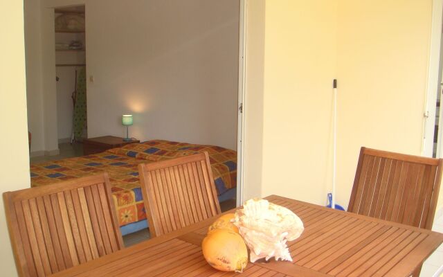 Karaibes Hotel & Residence