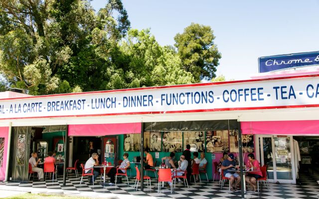 Tsitsikamma Village Inn