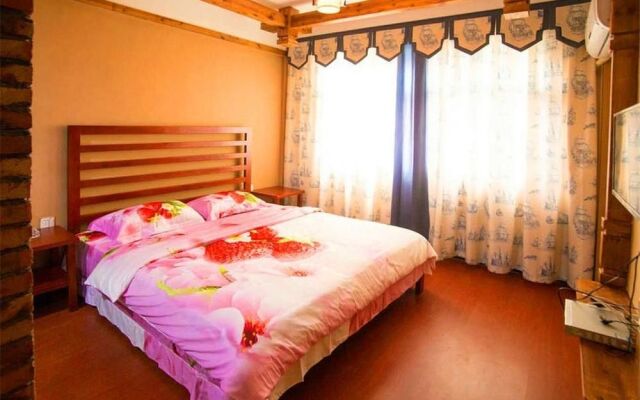 Golden Phoenix Hotel