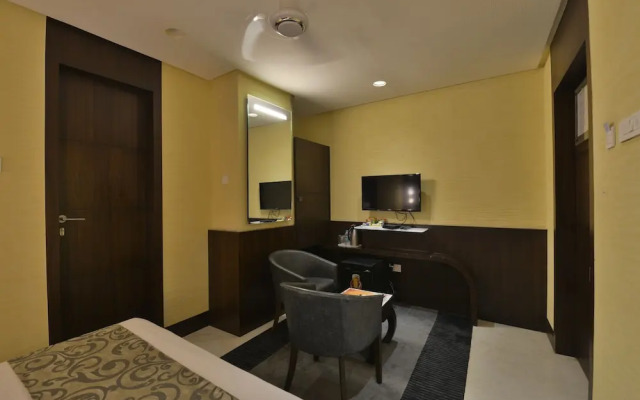 Hotel The Golden Oak Central by Citrus Prime