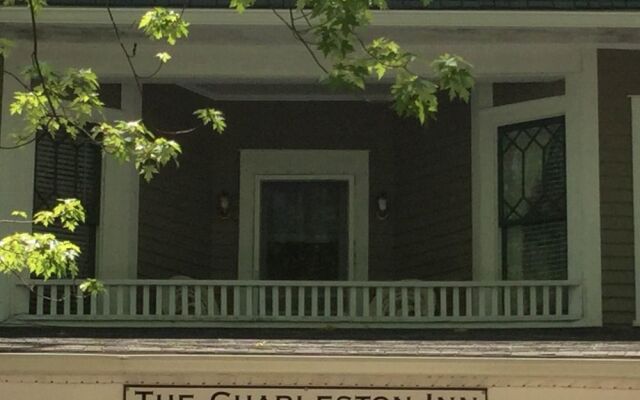 The Charleston Inn