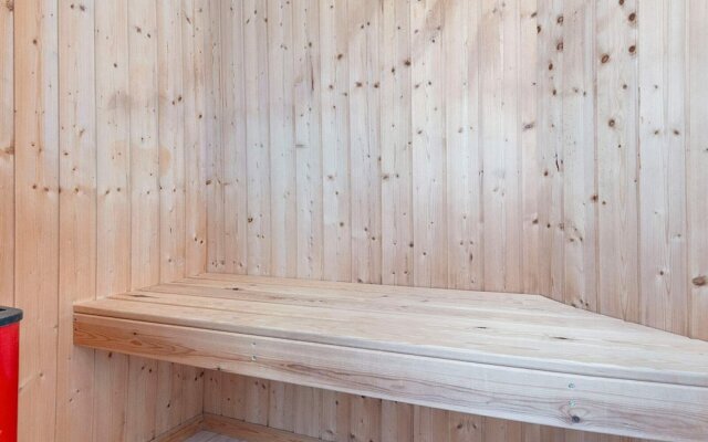 9 Person Holiday Home in Hemmet