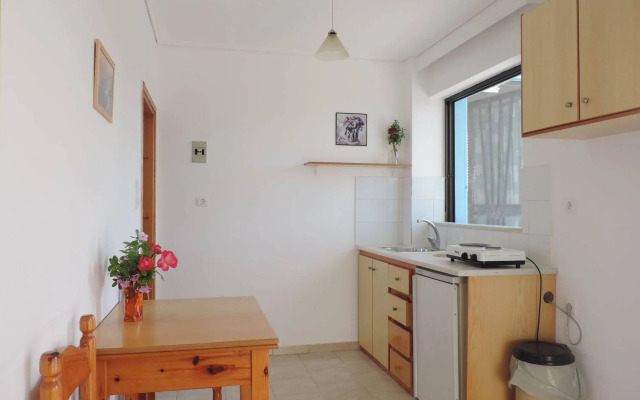 Anthia Apartments