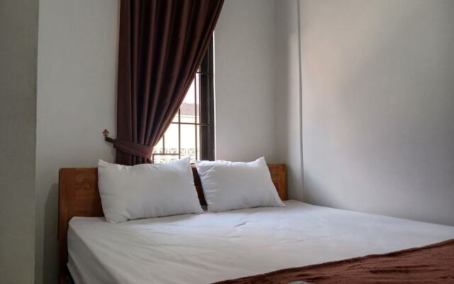 Super OYO 93085 Homy Stay Syariah