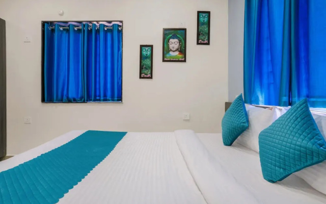 The Balcony Suites