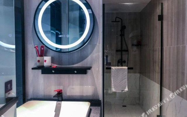 Shankee Hotel (Taicang Huangjing Town)
