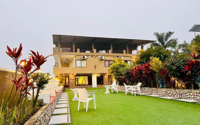 dee Fellows Riverside Resort