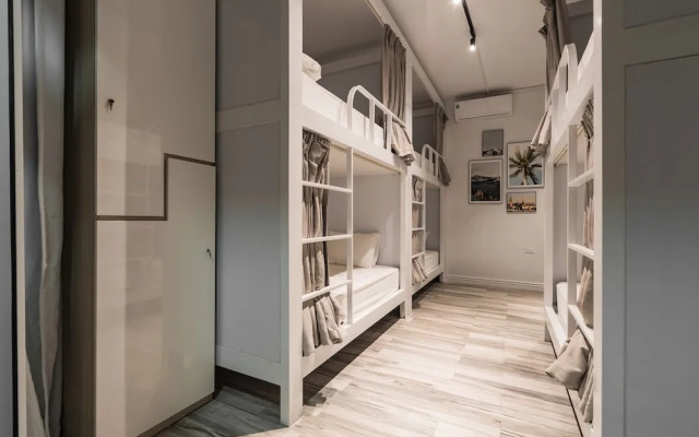 Oreka Homestay Halong