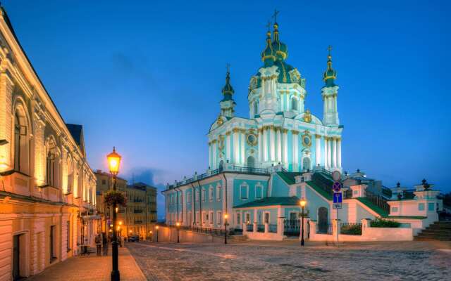 Radisson Blu Hotel, Kyiv Podil City Centre