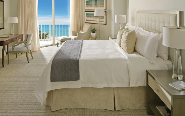 Four Seasons Resort Palm Beach