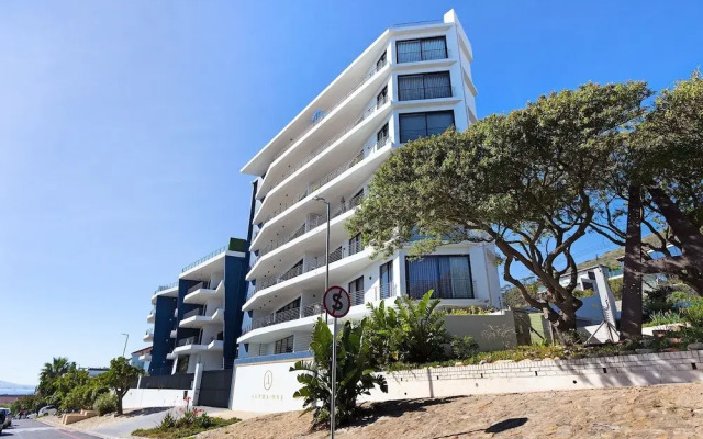 Luxury Apartment With Ocean Balcony Views Ao102