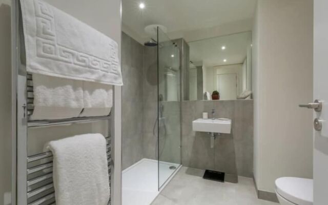 Stay Metro Aparthotels Q-Mile