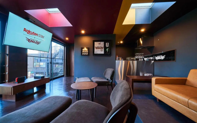 Rakuten STAY x EAGLES 202 with Roof balcony
