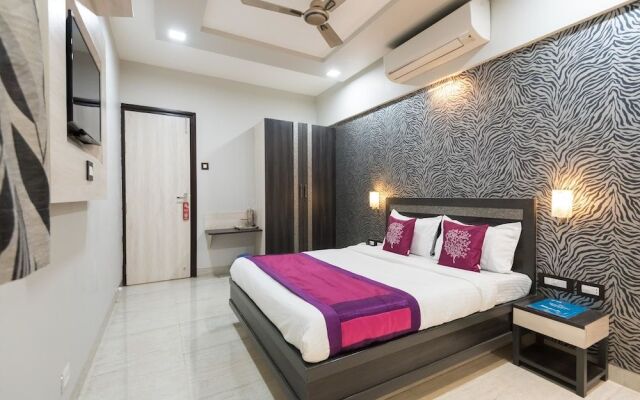 OYO 2917 Deccan