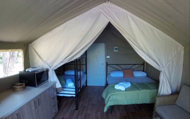 Darlington Beach Resort – Guest Rooms – Arrawarra
