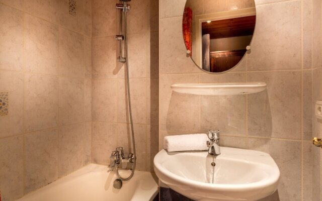 ESC1 - Superbe appartement, centre ville,  proche pistes et commerces.