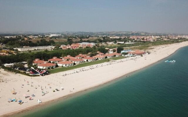 Family Beach Resort Il Girasole