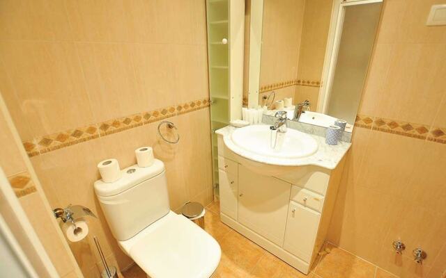 Sitito Hermosilla Apartment con Aparcamiento