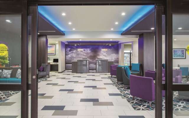 La Quinta Inn & Suites by Wyndham Enid