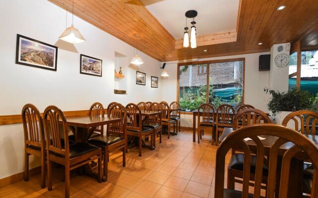 OYO 13410 Hotel Sunflower