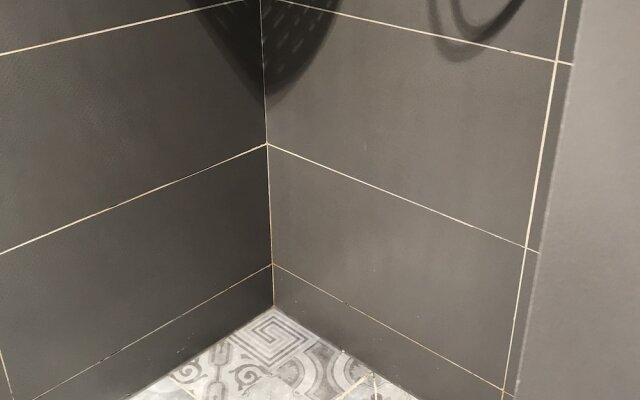 VK House No.6 Near Jiaotong Uni.