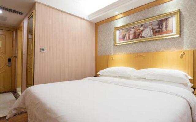 Vienna Hotel Shenzhen Buji Ganli Road Branch