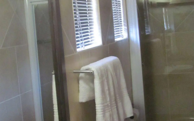 Flamingos Nest Guest House