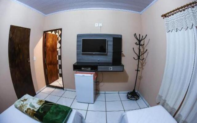Quarto Sinerea De Souza