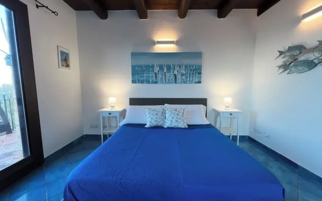 Stunning Tower, With Infinity Pool in Sicily