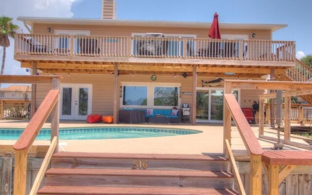 Palm Breeze - 4 Br Home
