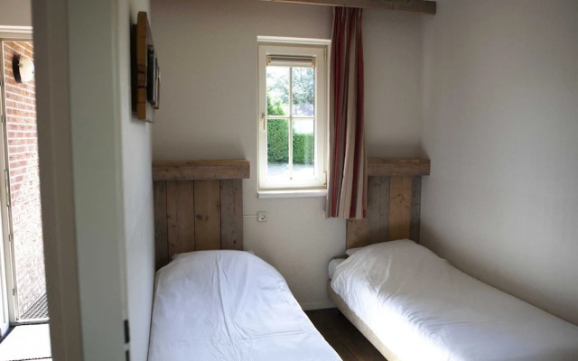 Comfortable Bungalow Near the Veluwe