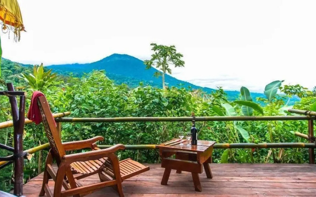 Sang Giri Mountain Tent Resort
