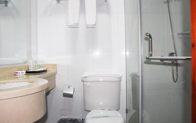 Shanghai Guanglanyuan Hotel