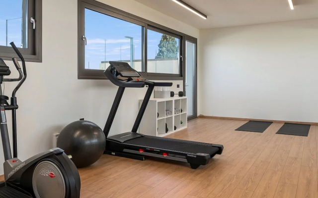 Kyma - Majo Luxury Villas 6-bedroom w Gym Sauna