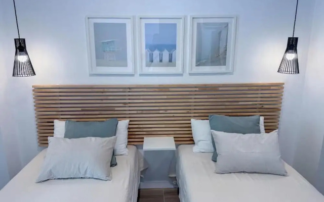 ZUR Boutique Hostel