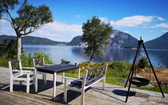 Sunndalsfjord Cottages Fredsvik