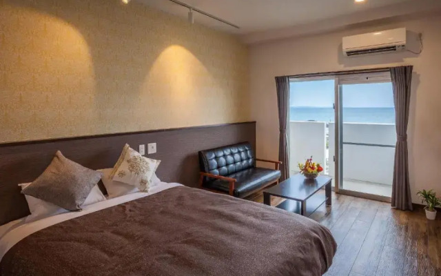 Kariyushi Condominium Resort Yonabaru SUNRIZE OCEAN