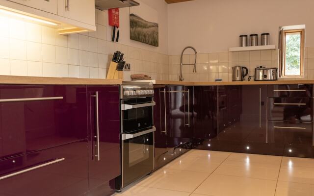 Newclose Farm - The Old Barn