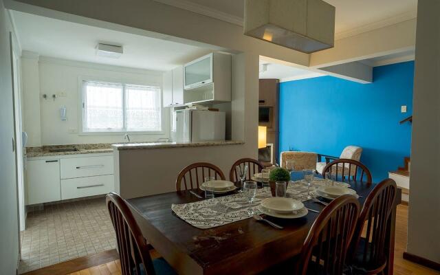 Apto Capivari com terraço e churrasqueira LVR008