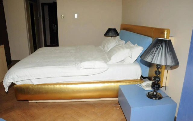 Royal Inn Hotel