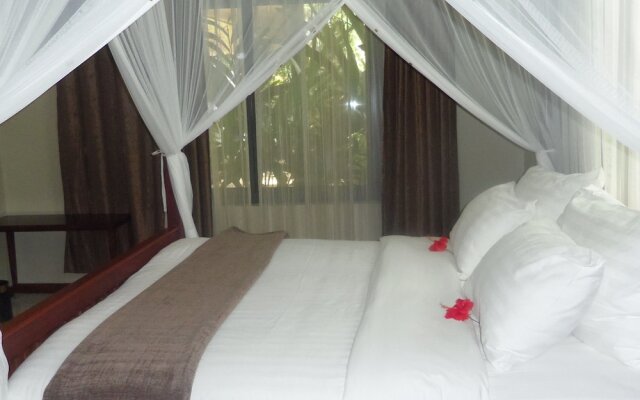 Ngalawa Hotel & Resort