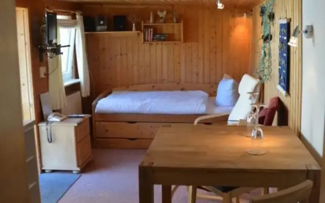 Little Beach Flea Comfortable Holiday Residence