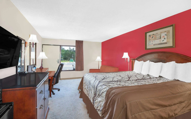 Days Inn by Wyndham Newton