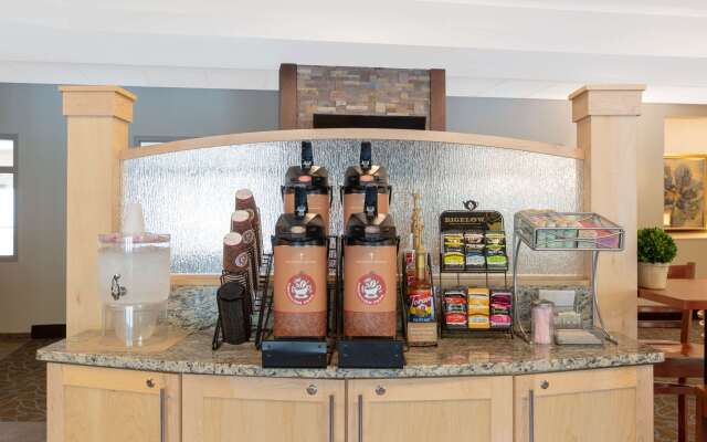 AmericInn by Wyndham Humboldt