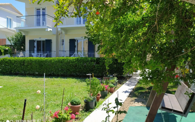 Elena's Garden